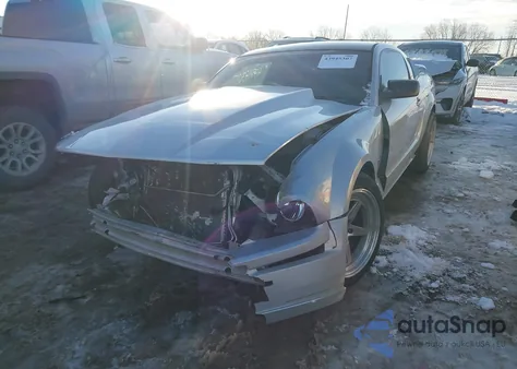 2006 Ford Mustang Gt z USA, uszkodzony, nr VIN 1ZVHT82H465254198